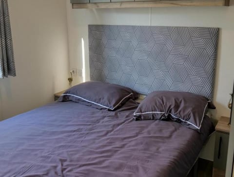 Camping Zavelbos Superior Chalet Chalet in Dilsen-Stokkem