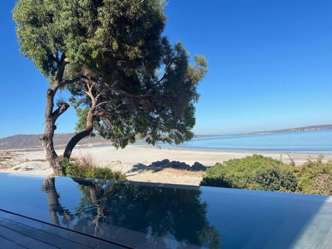 Beach Tower House Luxury Beachfront Villa Villa in Western Cape