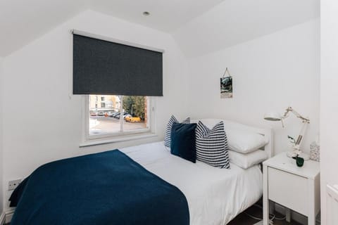 Rose Cottage - Central Henley House in Henley-on-Thames