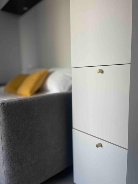 Peaceful new Apartment in heart of French Riviera with Mountain and Pool view Apartment in Villeneuve-Loubet