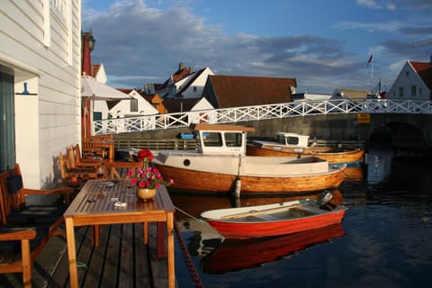 Norneshuset Overnatting Bed and Breakfast in Rogaland