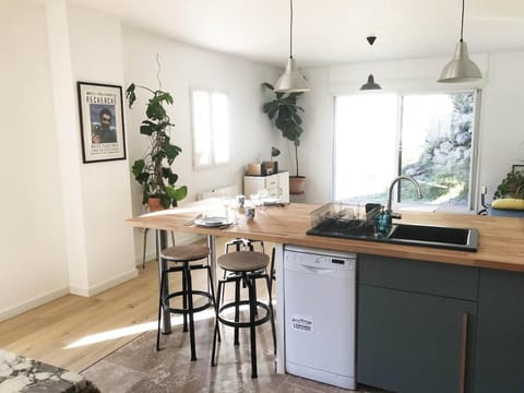 Jardin dans les Pins Apartment in Gémenos