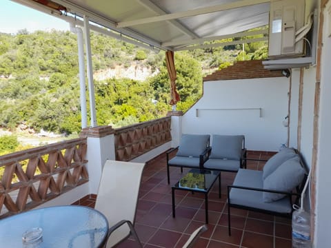 Balcony/Terrace, Balcony/Terrace