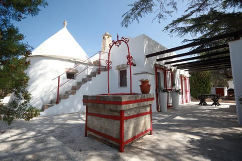 Patio, Facade/entrance