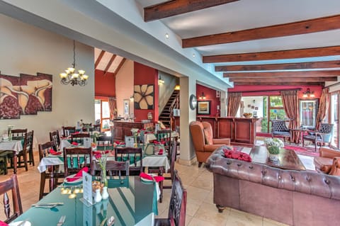 Sunninghill Guest Lodges Bed and Breakfast in Sandton