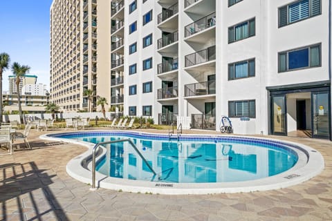 Emerald Towers by Panhandle Getaways Apartment in Destin