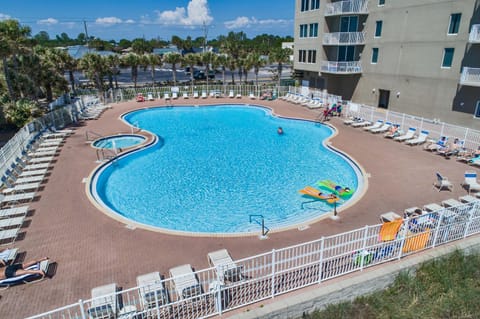 Hot Tub, Balcony/Terrace, Swimming pool