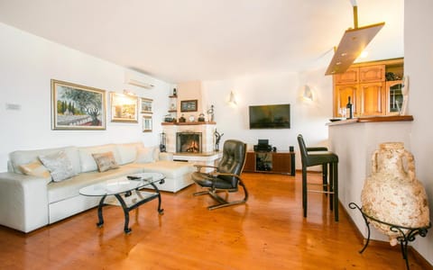 Golden view luxury apartment Condo in Split-Dalmatia County