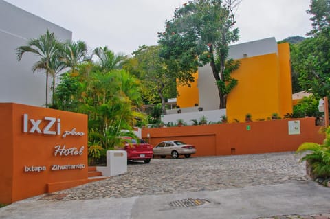 Hotel Ixzi Plus Hôtel in Ixtapa Zihuatanejo