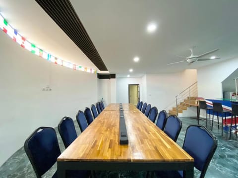 Seating area, Meeting/conference room