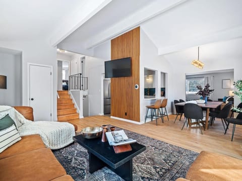 TV and multimedia, Living room