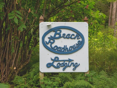 Beach Roadhouse Alojamento de natureza in Haines