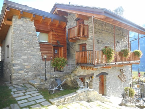 La Luge Condominio in Aosta