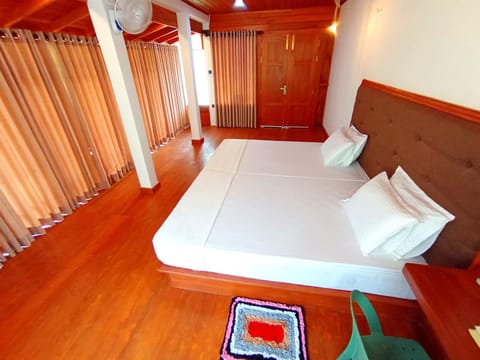 Thusara Guesthouse Bed and Breakfast in Mirissa