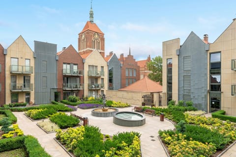 Property building, Garden view