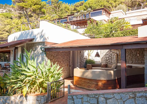 Property building, Patio