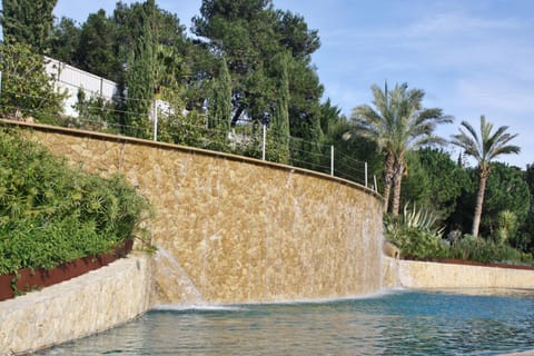 Garden, Swimming pool