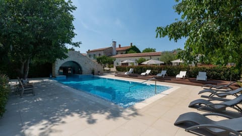 Property building, Garden, Seating area, Swimming pool