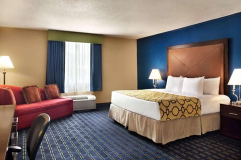 Express Inn and Suites Hotel in Little Rock