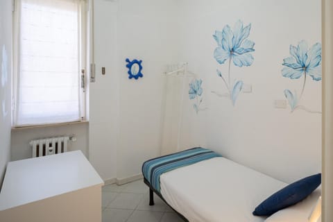 Casa Mara - A Few Steps from the Sea - Apartment in Vallecrosia