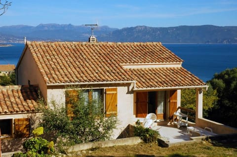 Casa Soprana Condo in Corsica