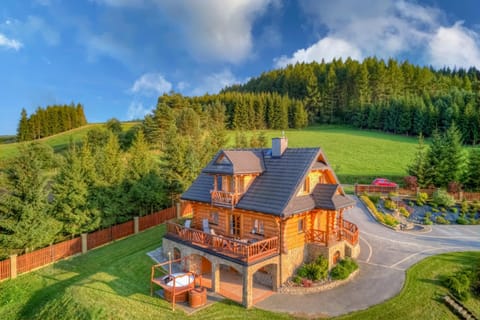 Dom z bala Chalet in Lesser Poland Voivodeship