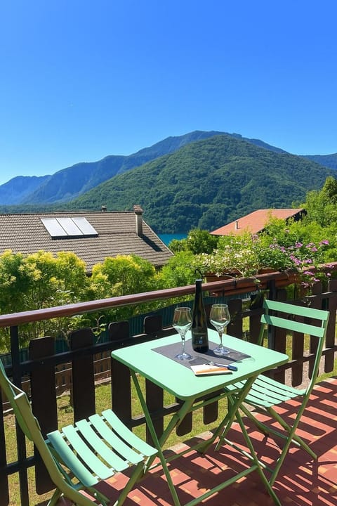 Villa Carla - Bosco Apartment in Ledro