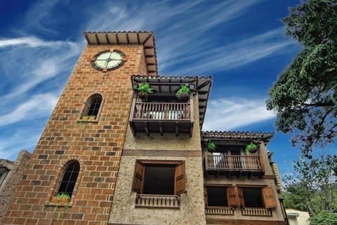 Casa Del Reloj Apartment hotel in Medellin