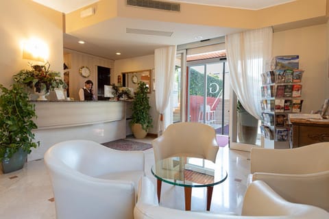 Hotel GARDENIA & Villa CHARME Adults Friendly 10Plus Hôtel in Bardolino