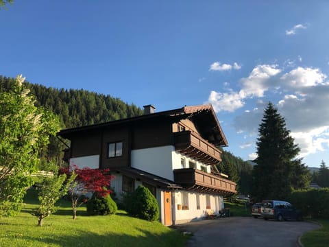 Property building, Natural landscape, Mountain view