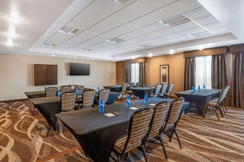 Meeting/conference room