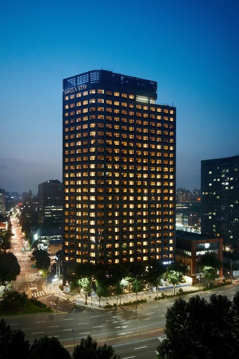 Shilla Stay Mapo Hongdae Hotel in Seoul