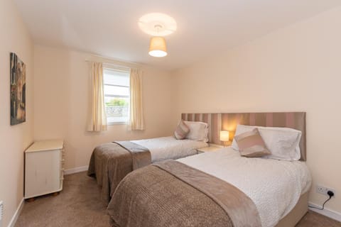 Central St Andrews 2 Bed Apartment - Free Parking Eigentumswohnung in Saint Andrews