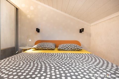 Apartments & Rooms Laganini Bed and Breakfast in Zadar County