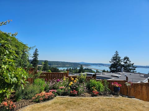 HOV B&B House -Hospitality Ocean View Victoria- Vacation rental in Vancouver Island