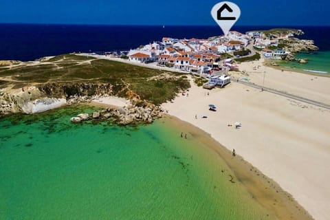 Bird's eye view, Beach