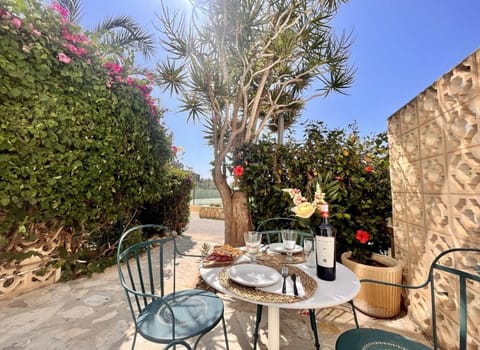 Spring, Day, Garden, Balcony/Terrace, Garden view