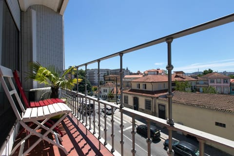 Balcony/Terrace, City view