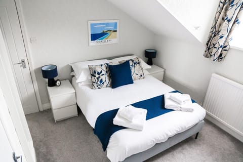 Kingsway Guesthouse - A selection of Single, Double and Family Rooms in a Central Location Bed and Breakfast in Scarborough