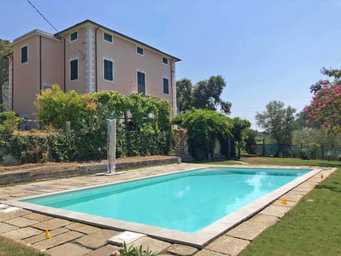 Property building, Garden, Solarium, Garden view, Pool view, Swimming pool