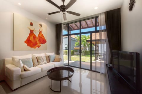 VILLA HANGA| 3 bedroom private pool | Onyx Villas by Tropiclook | Naiharn beach Chalet in Rawai