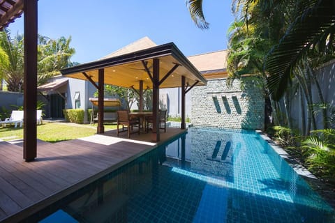 VILLA HANGA| 3 bedroom private pool | Onyx Villas by Tropiclook | Naiharn beach Villa in Rawai
