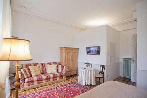 Piazza Venezia Le Camere Bed and Breakfast in Trieste