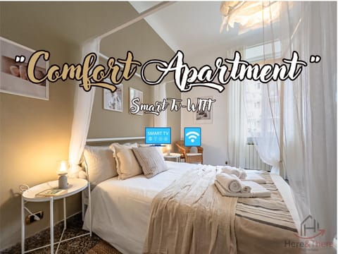Bed, Photo of the whole room, Bedroom, internet, towels