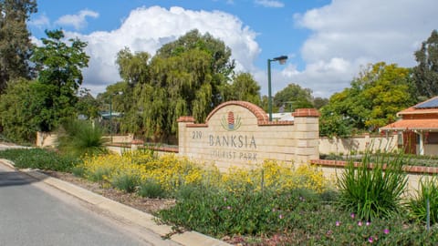 Banksia Tourist Park Campground/ 
RV Resort in Perth