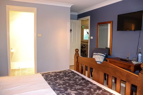 Plumes Boutique Bed & Breakfast Bed and Breakfast in Tamworth