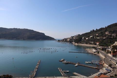 Nearby landmark, Sea view