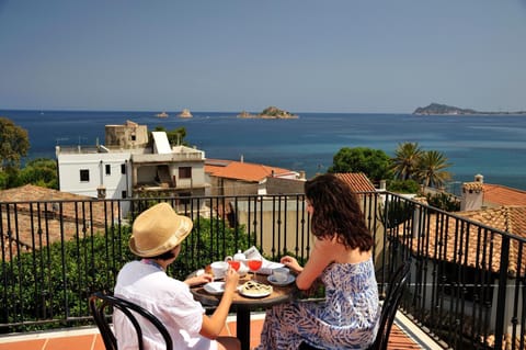 Patio, Day, Balcony/Terrace, Sea view