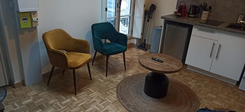 Studio GIVRY Apartment in Bourgogne-Franche-Comté