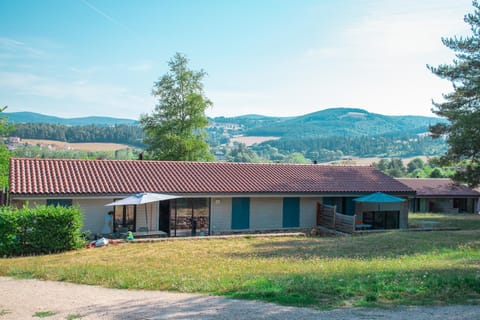 Village de gîtes de la Forêt de Ganigal House in Auvergne-Rhône-Alpes